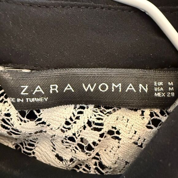 ZARA Floral Sheer Peter Pan Collar Keyhole Back Lace Top White Black Medium - Picture 3 of 3